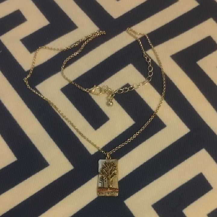 Silver Tree Pendant Necklace 18$